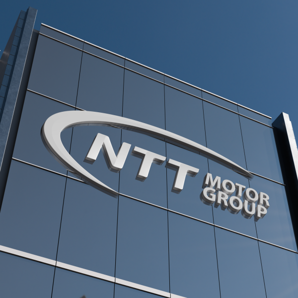 3D-Logo-Mockup-on-Building-white-scaled-1